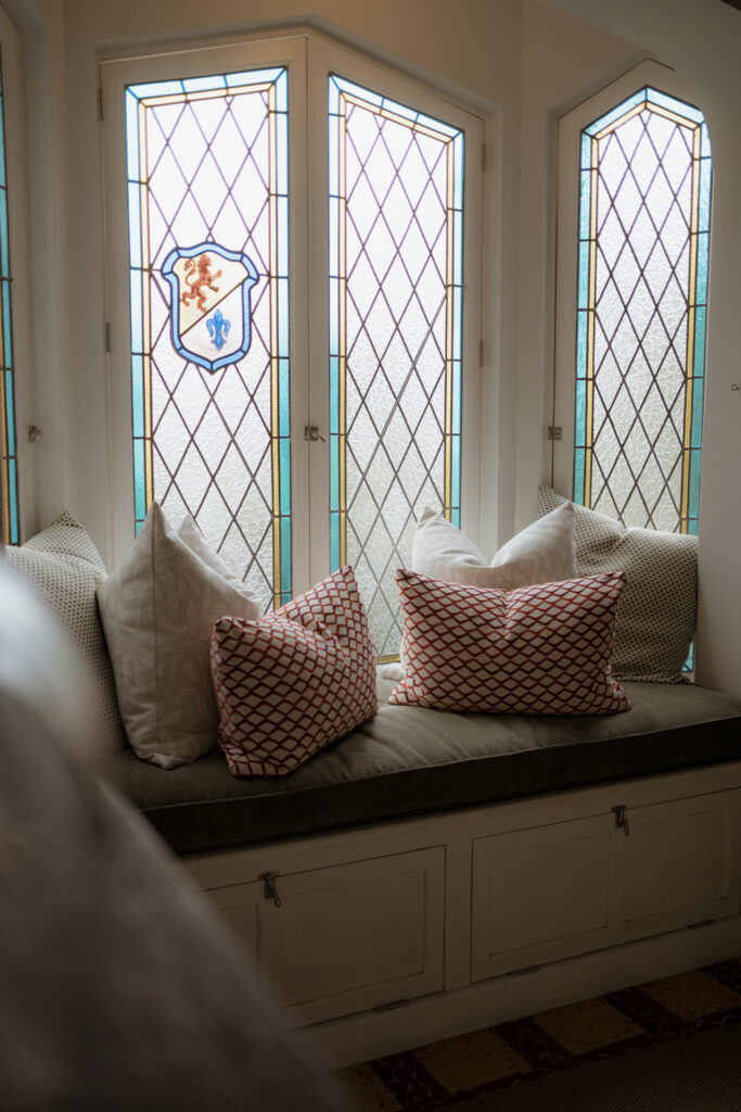 reading nook by the window with cushions